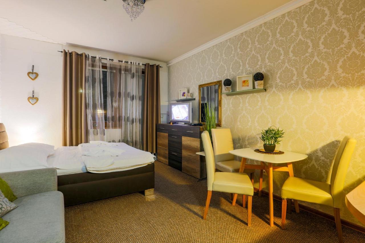 Apartmanovy Dom Fatrapark 1 S Wellness - Hlavna Recepcia Rużomberk Zewnętrze zdjęcie