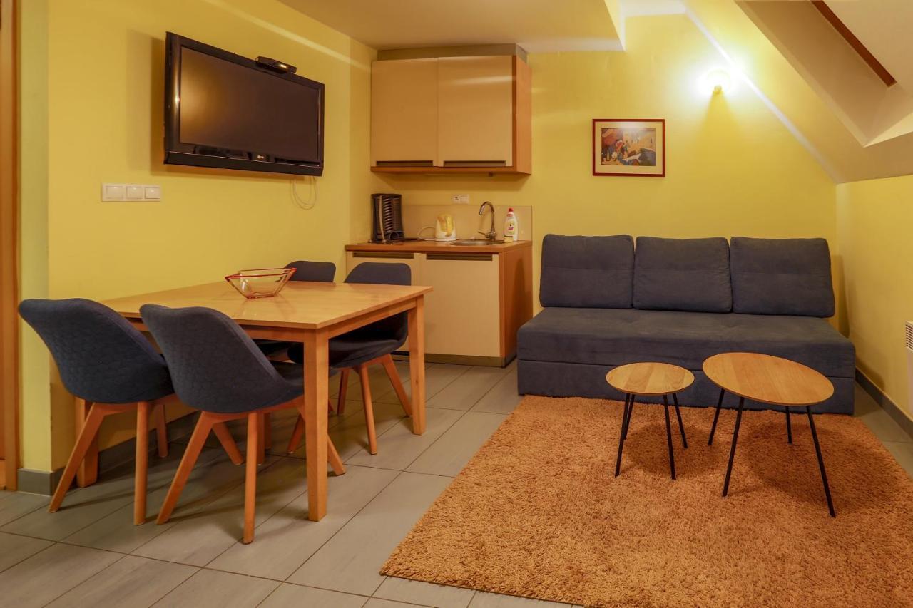 Apartmanovy Dom Fatrapark 1 S Wellness - Hlavna Recepcia Rużomberk Zewnętrze zdjęcie